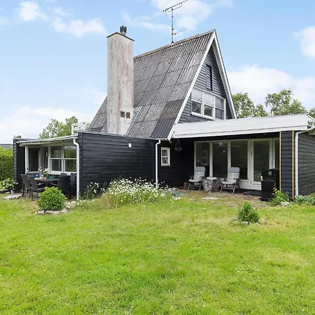 Feriehus Awesome In With Wifi *